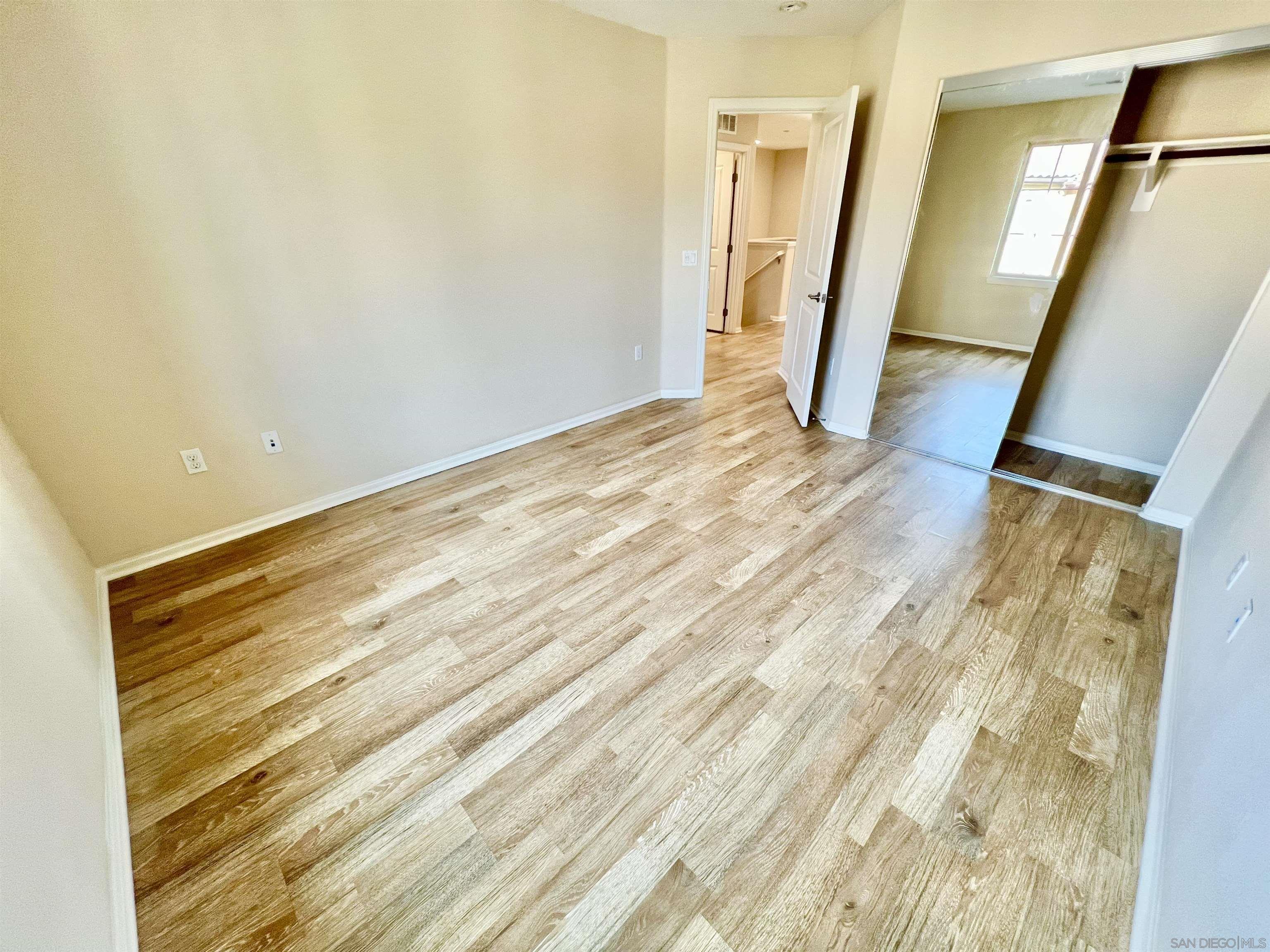 Detail Gallery Image 16 of 28 For 1775  Saltaire Pl  #34,  San Diego,  CA 92154 - 3 Beds | 2/1 Baths