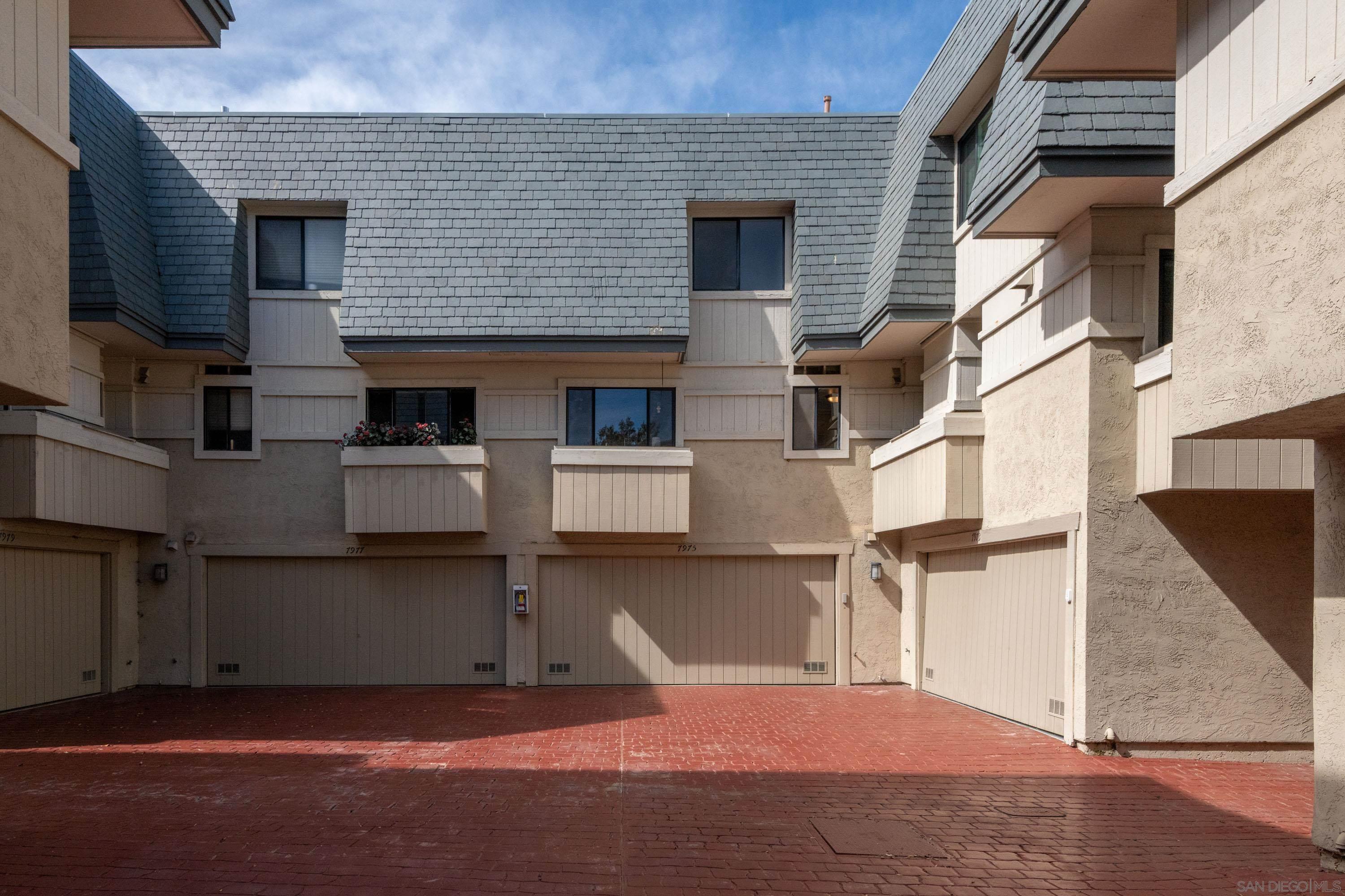 Detail Gallery Image 31 of 45 For 7975  Caminito Del Cid, La Jolla,  CA 92037 - 3 Beds | 3 Baths