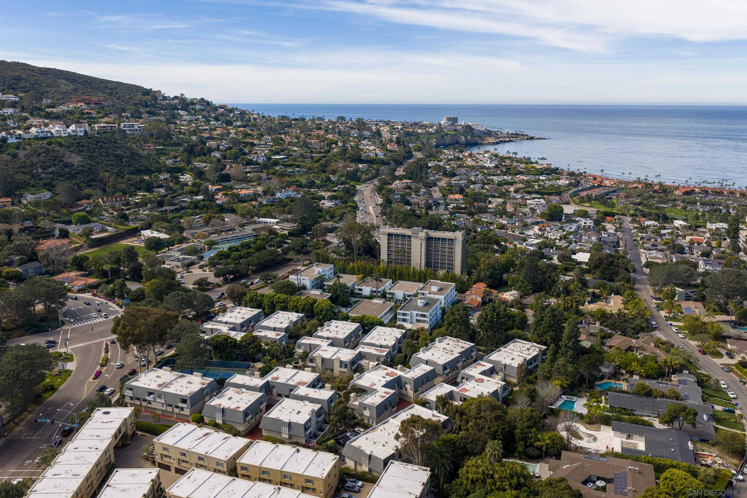 Detail Gallery Image 43 of 45 For 7975  Caminito Del Cid, La Jolla,  CA 92037 - 3 Beds | 3 Baths