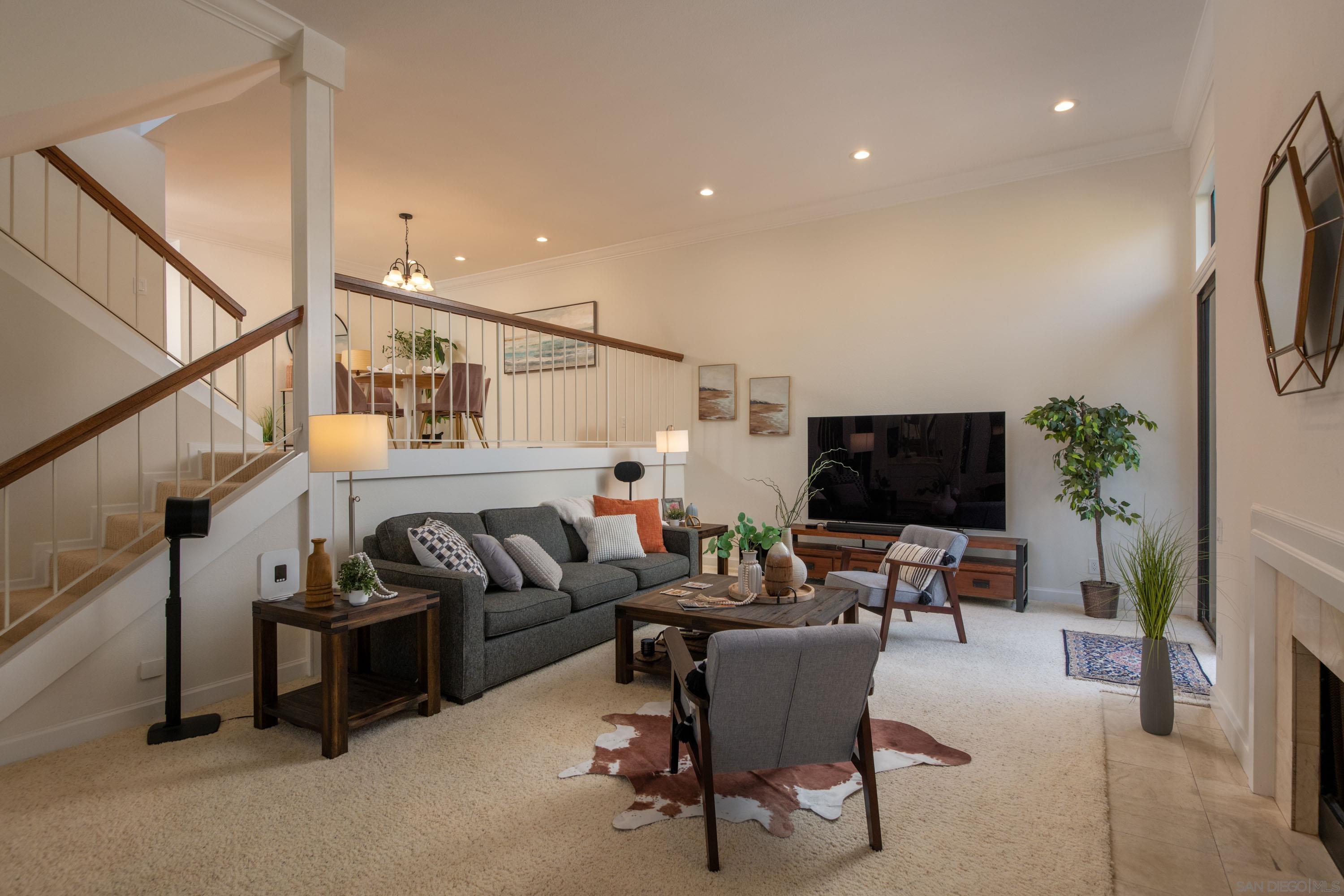 Detail Gallery Image 7 of 45 For 7975  Caminito Del Cid, La Jolla,  CA 92037 - 3 Beds | 3 Baths