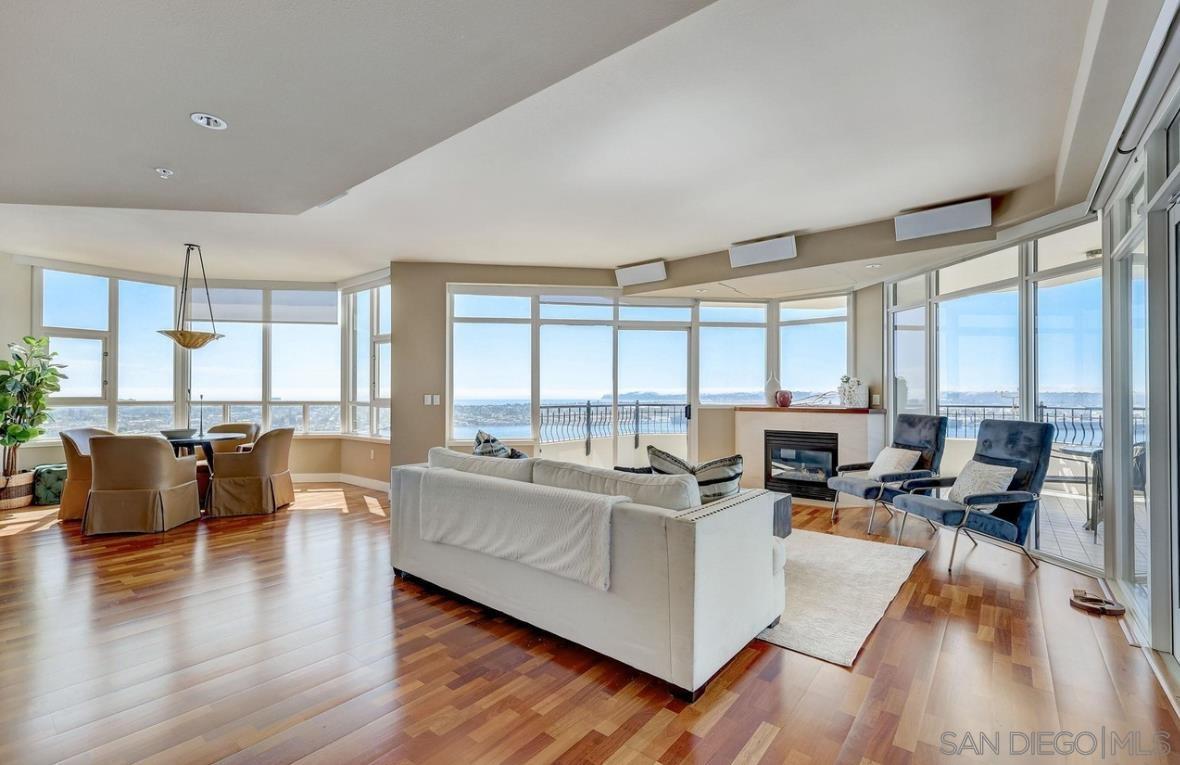 Detail Gallery Image 3 of 68 For 700  W Harbor Dr  2902, San Diego,  CA 92101 - 2 Beds | 2 Baths