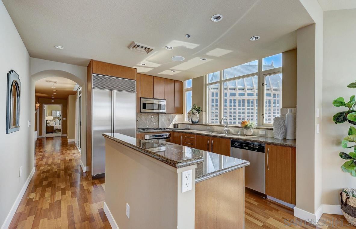 Detail Gallery Image 27 of 68 For 700  W Harbor Dr  2902, San Diego,  CA 92101 - 2 Beds | 2 Baths