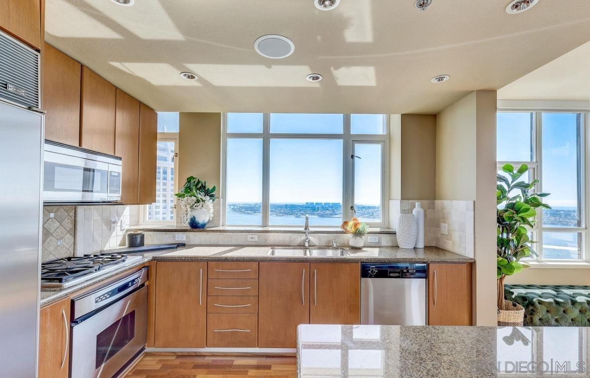 Detail Gallery Image 31 of 68 For 700  W Harbor Dr  2902, San Diego,  CA 92101 - 2 Beds | 2 Baths