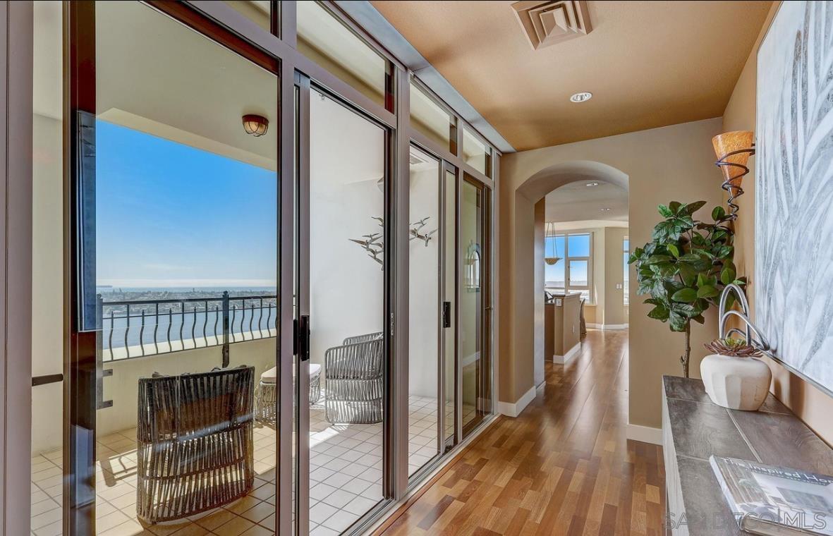 Detail Gallery Image 34 of 68 For 700  W Harbor Dr  2902, San Diego,  CA 92101 - 2 Beds | 2 Baths