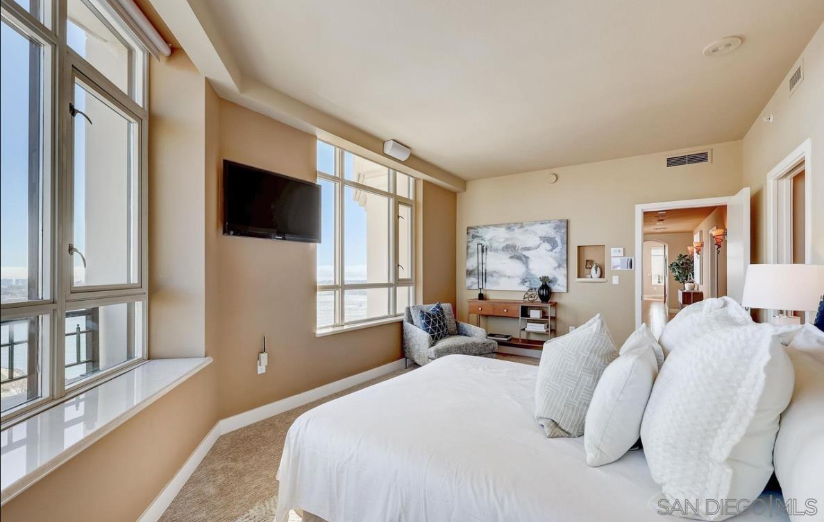 Detail Gallery Image 44 of 68 For 700  W Harbor Dr  2902, San Diego,  CA 92101 - 2 Beds | 2 Baths