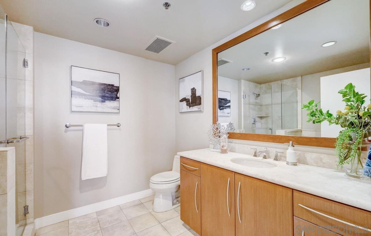 Detail Gallery Image 45 of 68 For 700  W Harbor Dr  2902, San Diego,  CA 92101 - 2 Beds | 2 Baths