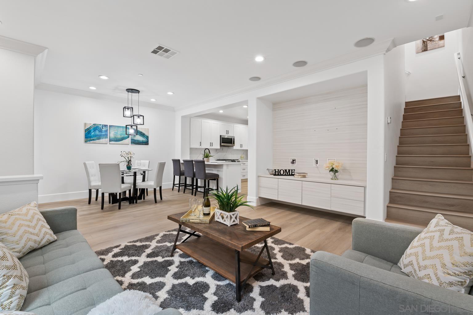 Front Image Thumbnail for SD260004982