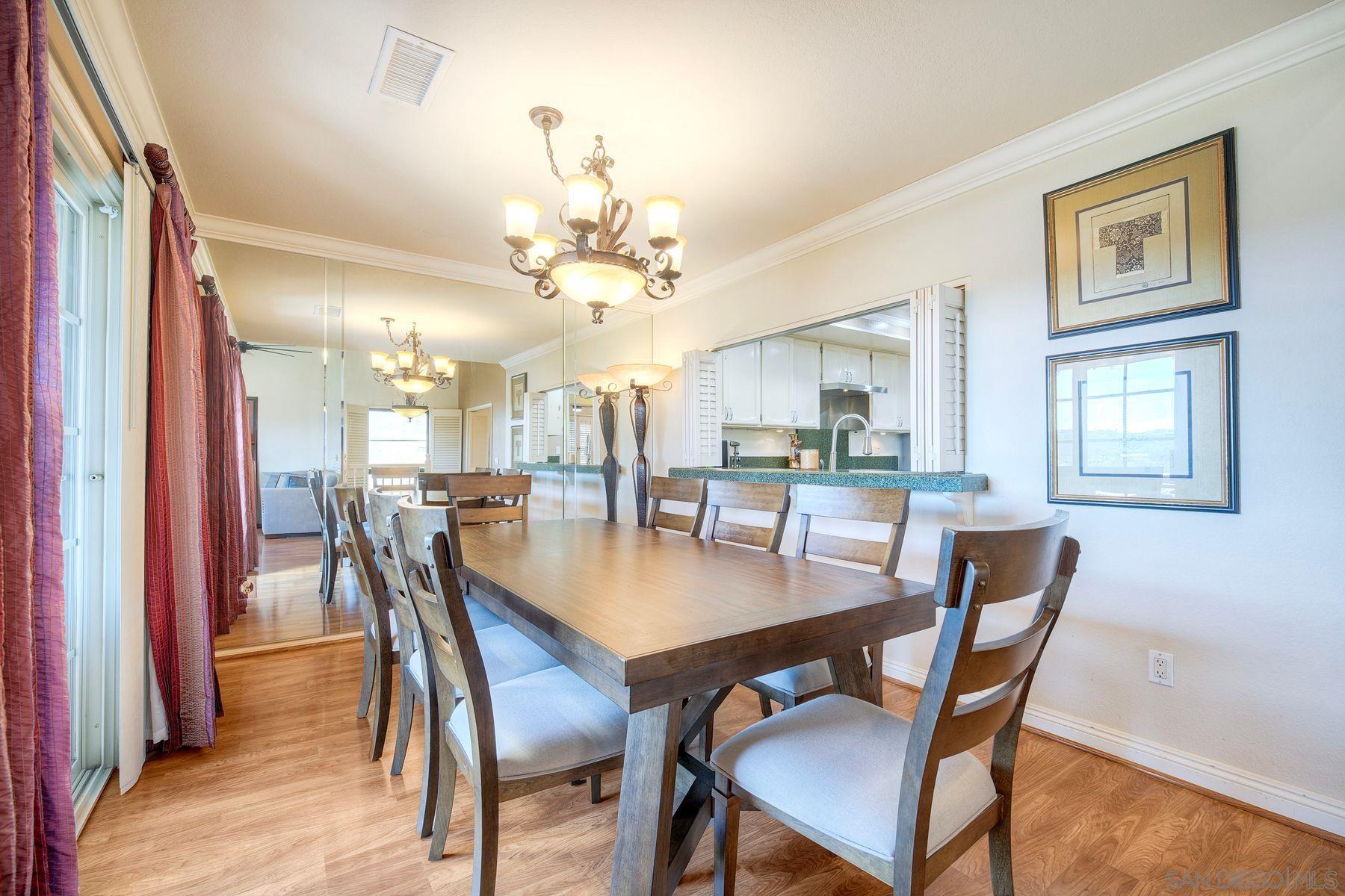 Detail Gallery Image 11 of 65 For 629  Concerto Gln, Escondido,  CA 92025 - 3 Beds | 2/1 Baths