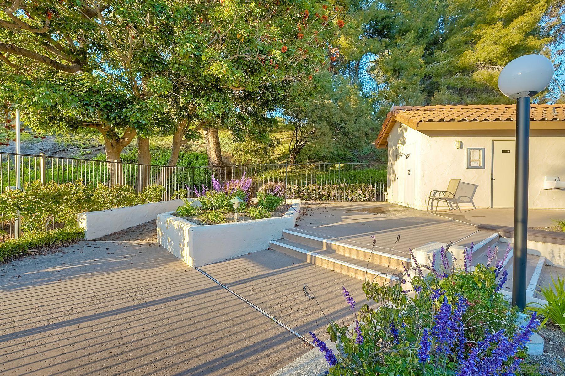 Detail Gallery Image 63 of 65 For 629  Concerto Gln, Escondido,  CA 92025 - 3 Beds | 2/1 Baths