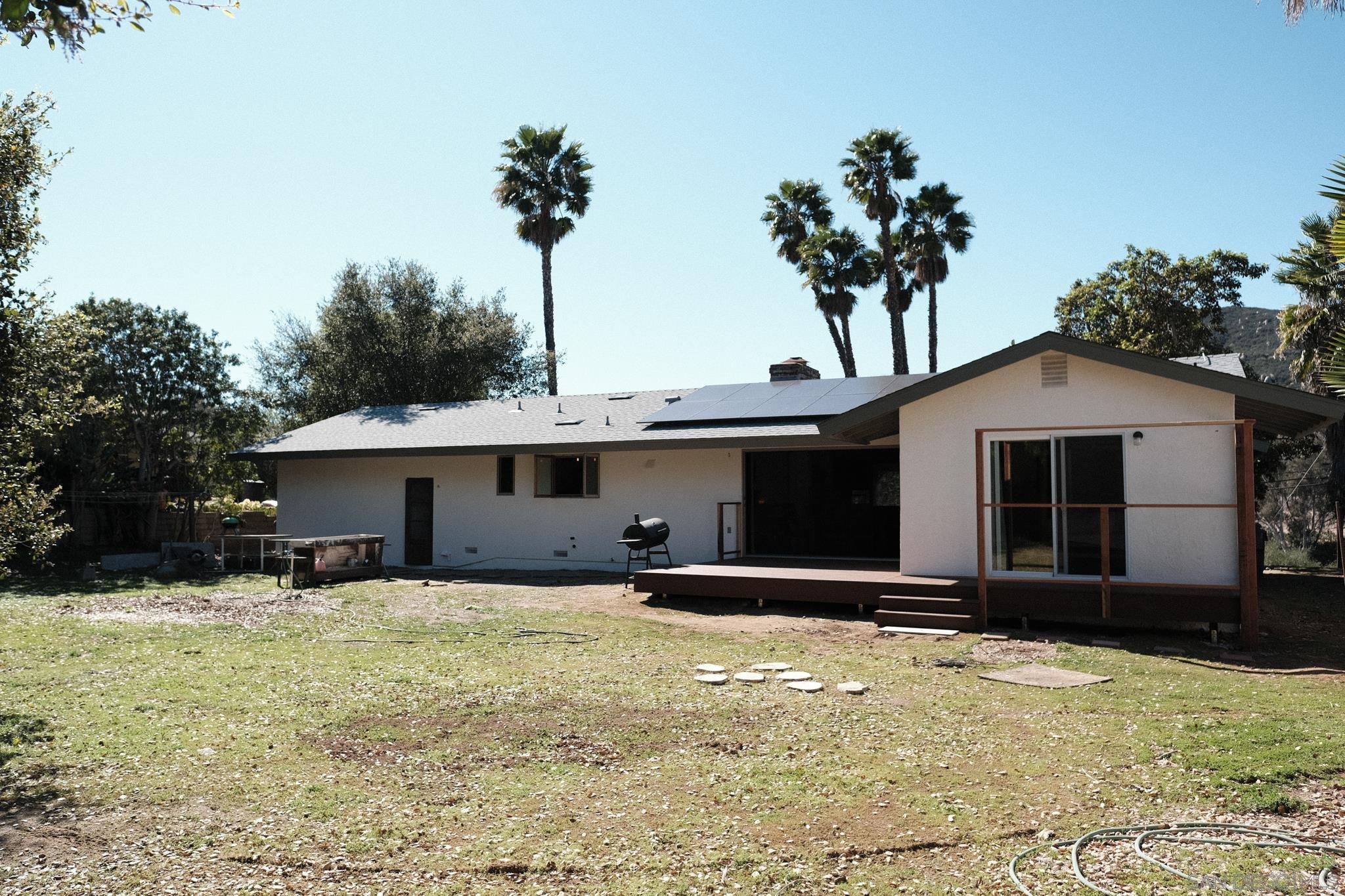 Detail Gallery Image 26 of 42 For 26327 N Broadway, Escondido,  CA 92026 - 3 Beds | 2 Baths