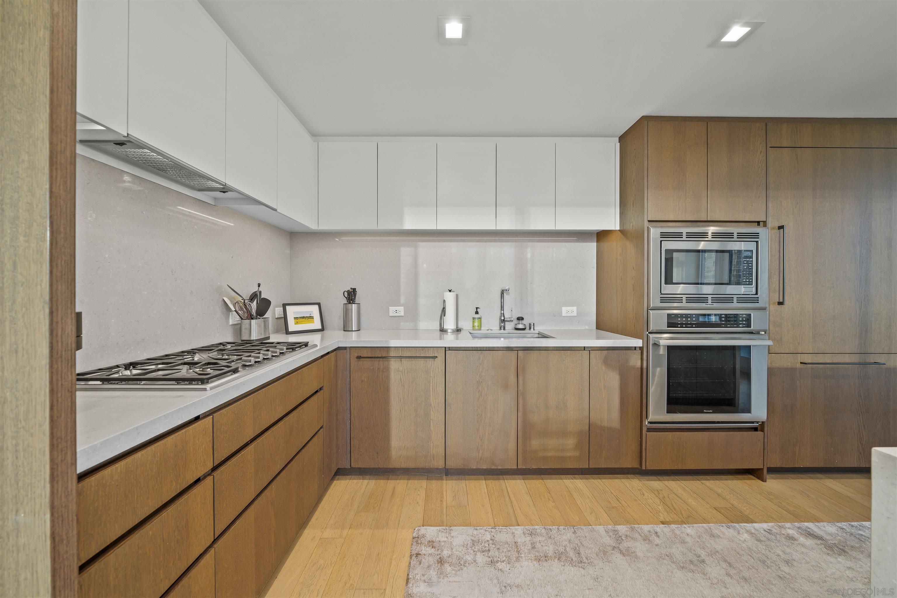 Detail Gallery Image 21 of 57 For 1388  Kettner Blvd  #1504,  San Diego,  CA 92101 - 2 Beds | 2 Baths