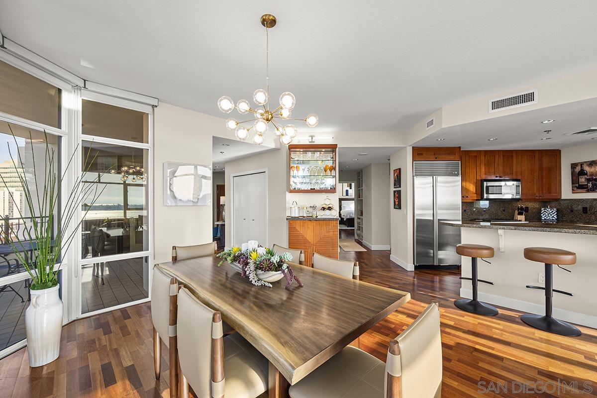 Detail Gallery Image 12 of 51 For 700 W Harbor  1204, San Diego,  CA 92101 - 3 Beds | 2 Baths