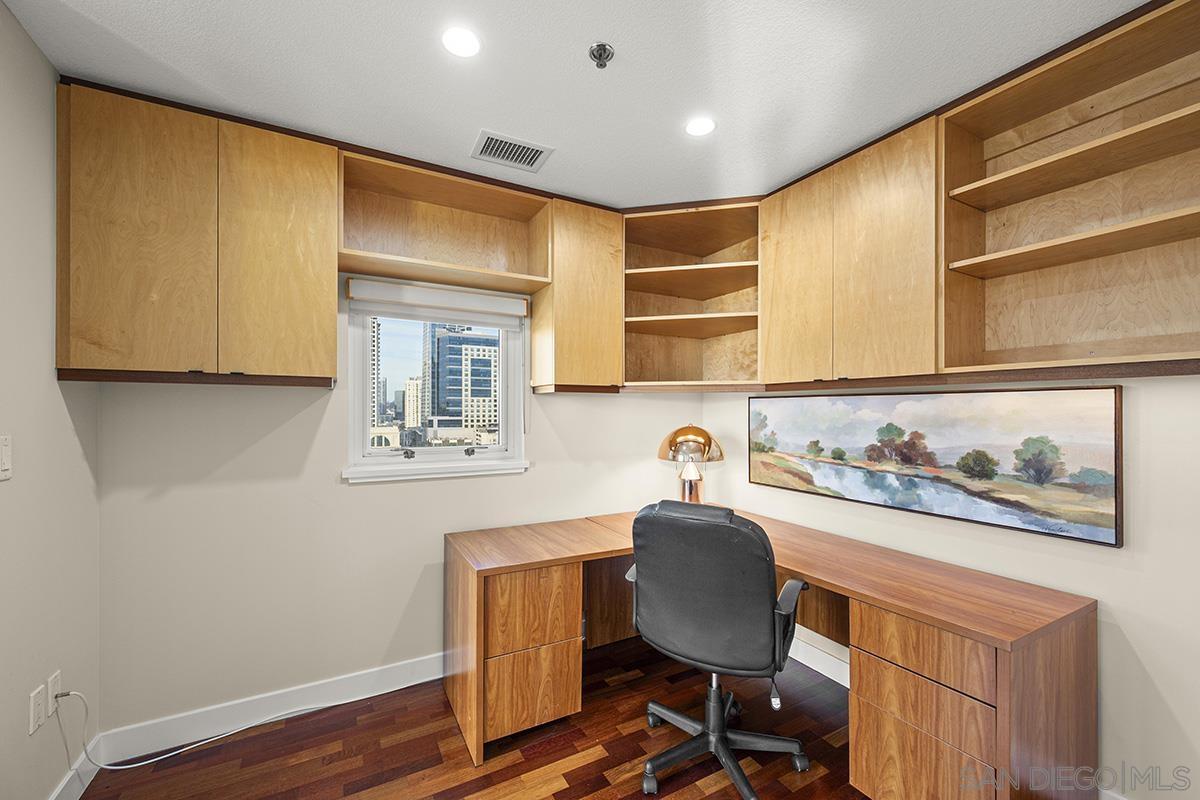 Detail Gallery Image 31 of 51 For 700 W Harbor  1204, San Diego,  CA 92101 - 3 Beds | 2 Baths