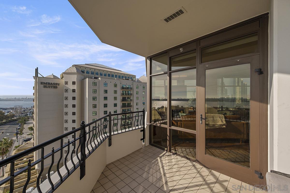 Detail Gallery Image 47 of 51 For 700 W Harbor  1204, San Diego,  CA 92101 - 3 Beds | 2 Baths