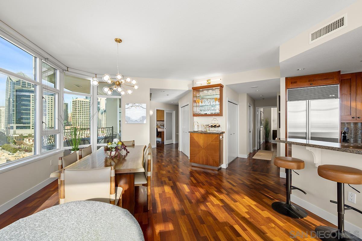 Detail Gallery Image 6 of 51 For 700 W Harbor  1204, San Diego,  CA 92101 - 3 Beds | 2 Baths