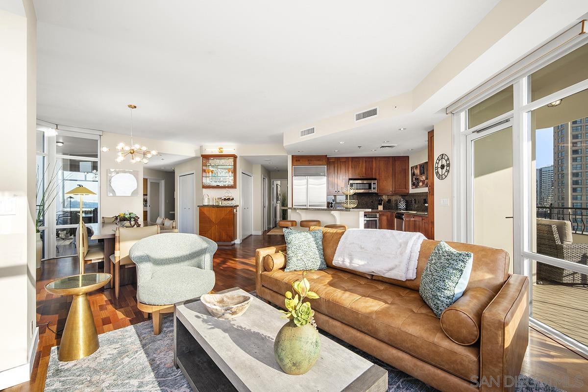 Detail Gallery Image 9 of 51 For 700 W Harbor  1204, San Diego,  CA 92101 - 3 Beds | 2 Baths