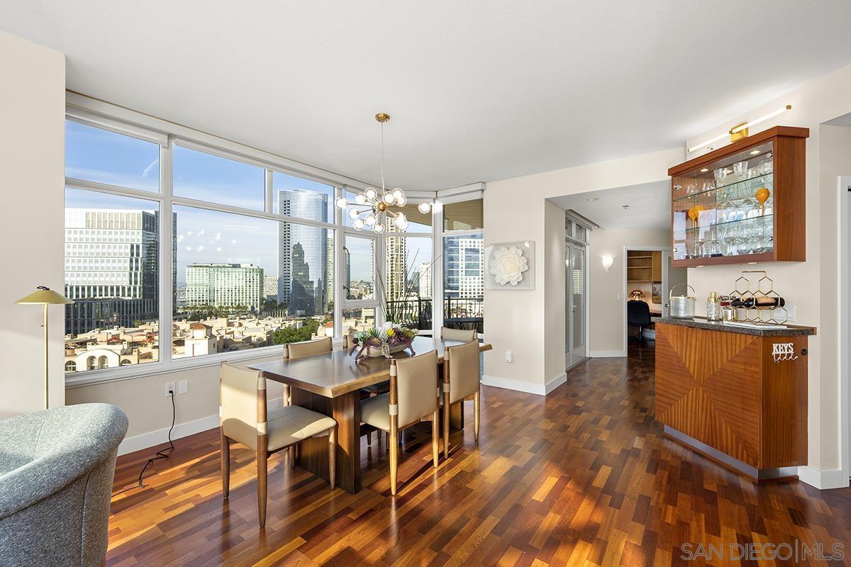 Detail Gallery Image 10 of 51 For 700 W Harbor  1204, San Diego,  CA 92101 - 3 Beds | 2 Baths