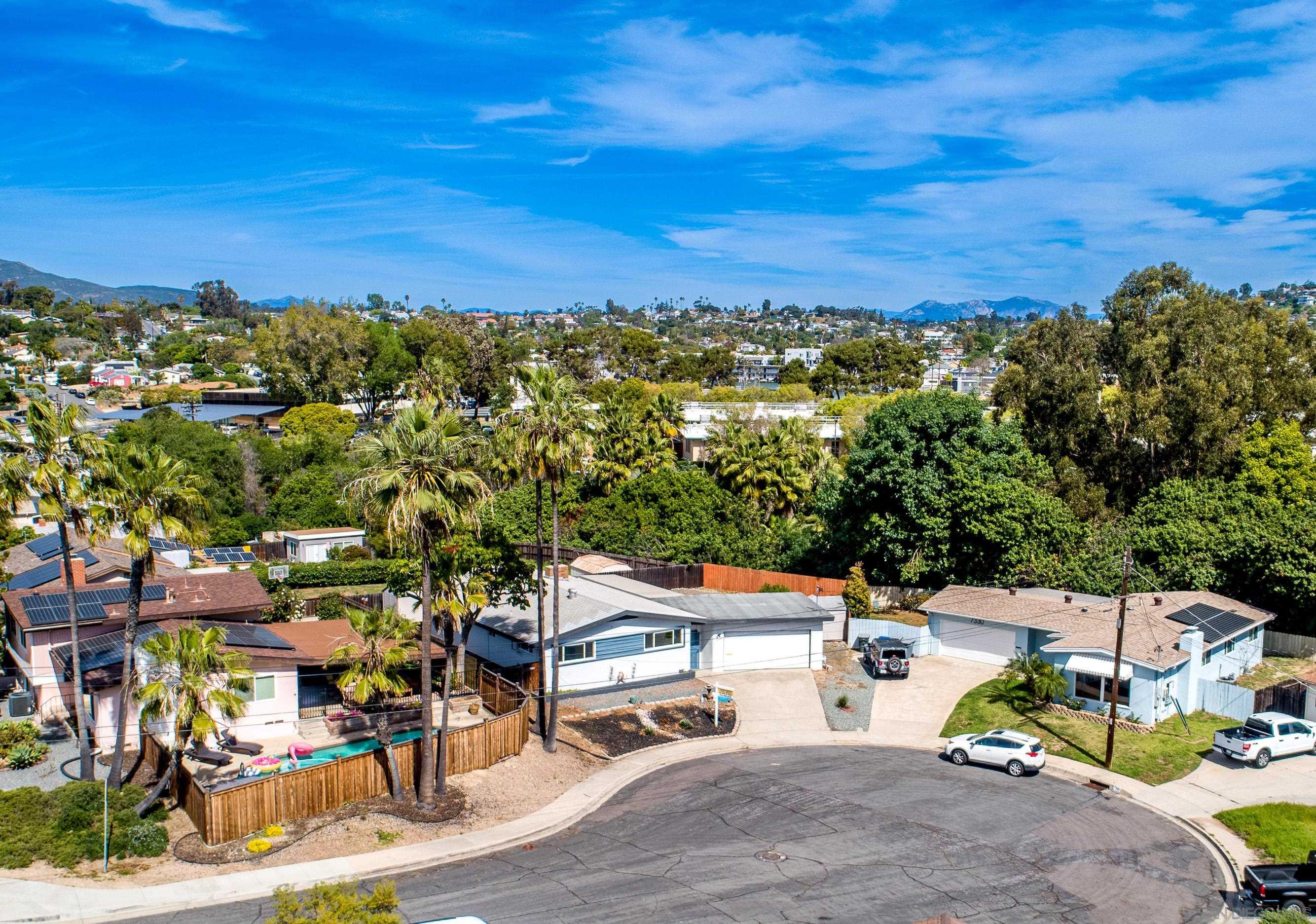 Detail Gallery Image 4 of 30 For 7320  Sono Place, La Mesa,  CA 91941 - 3 Beds | 2 Baths