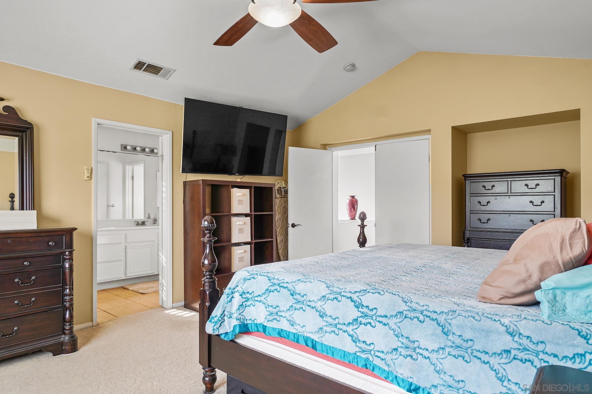 Detail Gallery Image 16 of 32 For 5031  Cimarron Way, San Diego,  CA 92154 - 5 Beds | 3 Baths