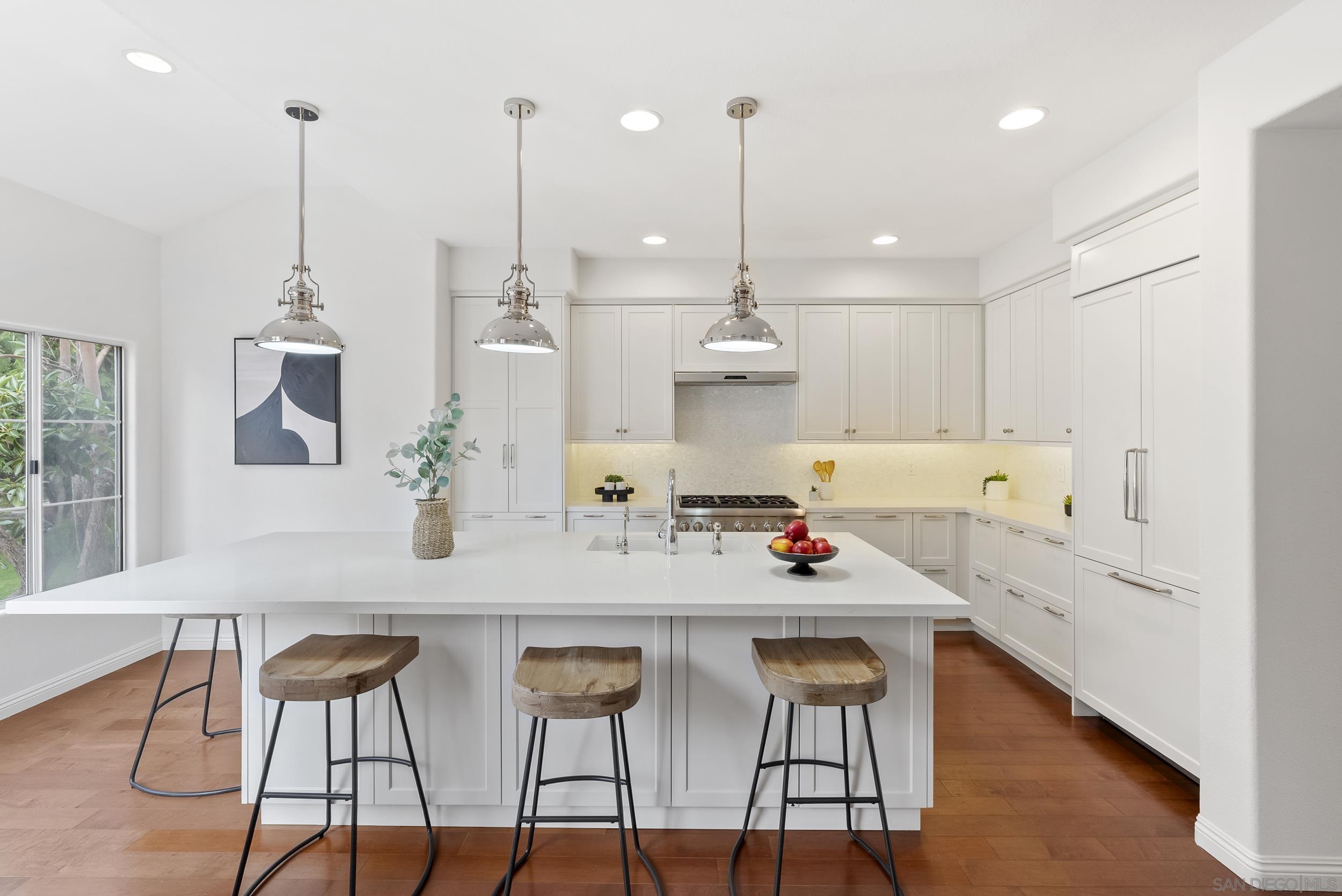 Detail Gallery Image 15 of 40 For 5123  Renaissance Ave  #C,  San Diego,  CA 92122 - 2 Beds | 2/1 Baths