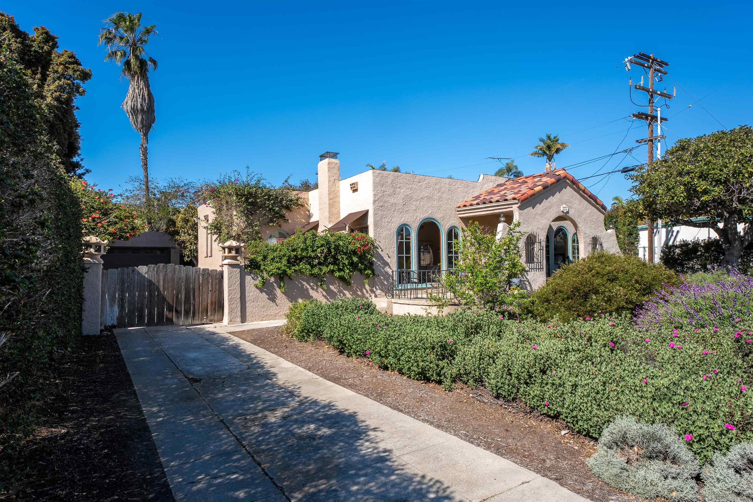 Detail Gallery Image 11 of 58 For 3714  Nimitz Blvd., San Diego,  CA 92107 - 2 Beds | 1/1 Baths