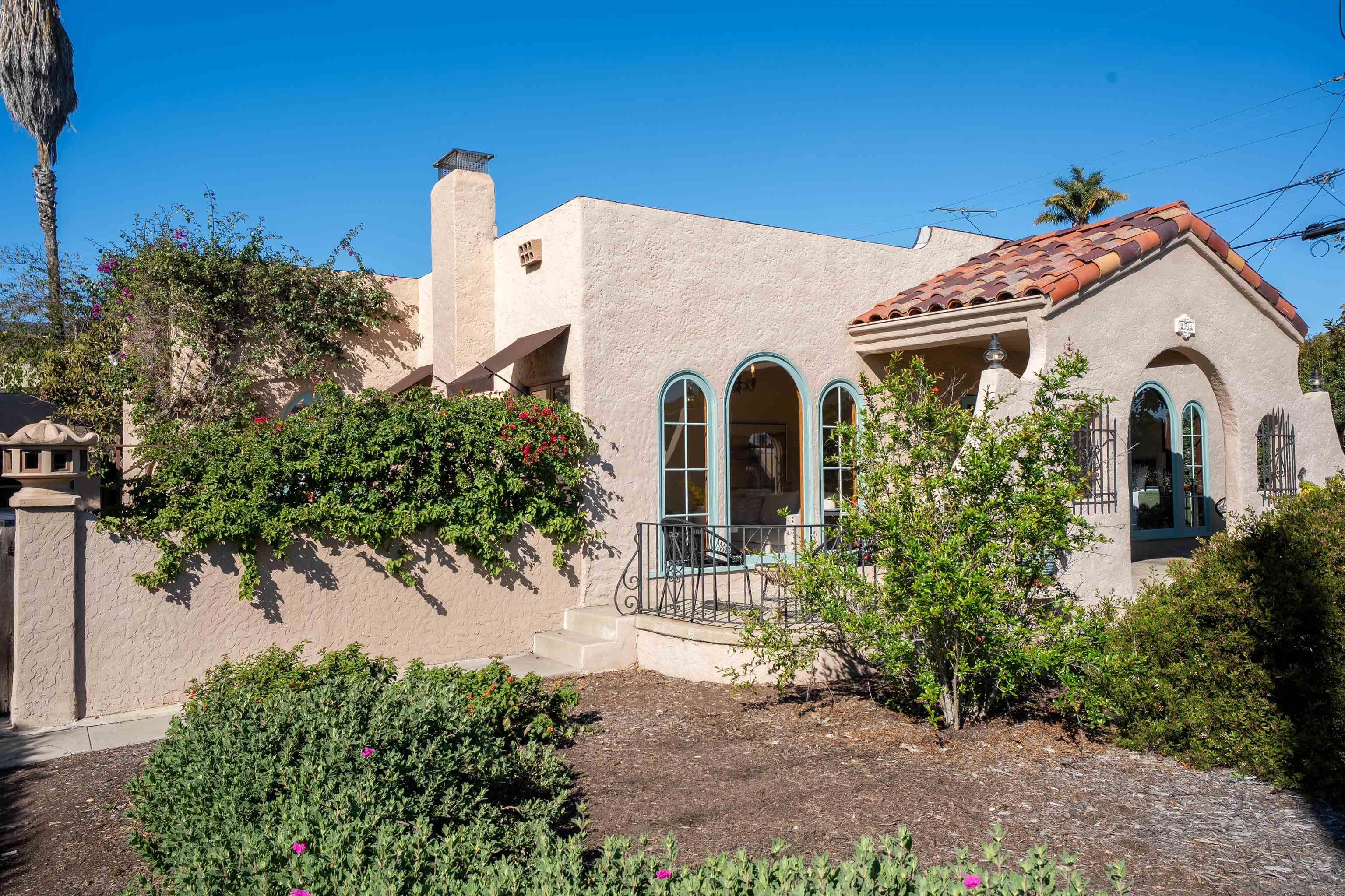 Detail Gallery Image 12 of 58 For 3714  Nimitz Blvd., San Diego,  CA 92107 - 2 Beds | 1/1 Baths