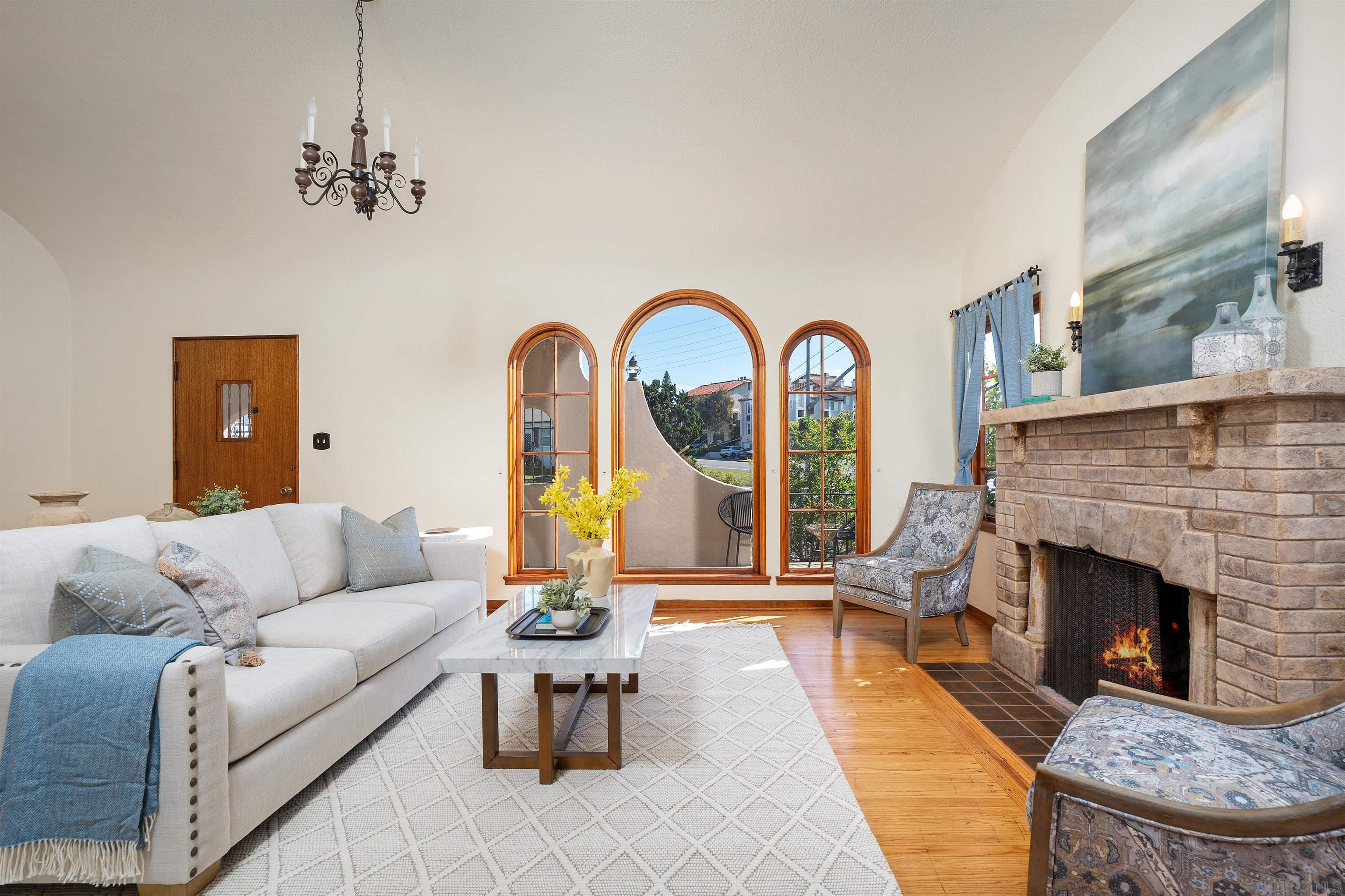 Detail Gallery Image 18 of 58 For 3714  Nimitz Blvd., San Diego,  CA 92107 - 2 Beds | 1/1 Baths