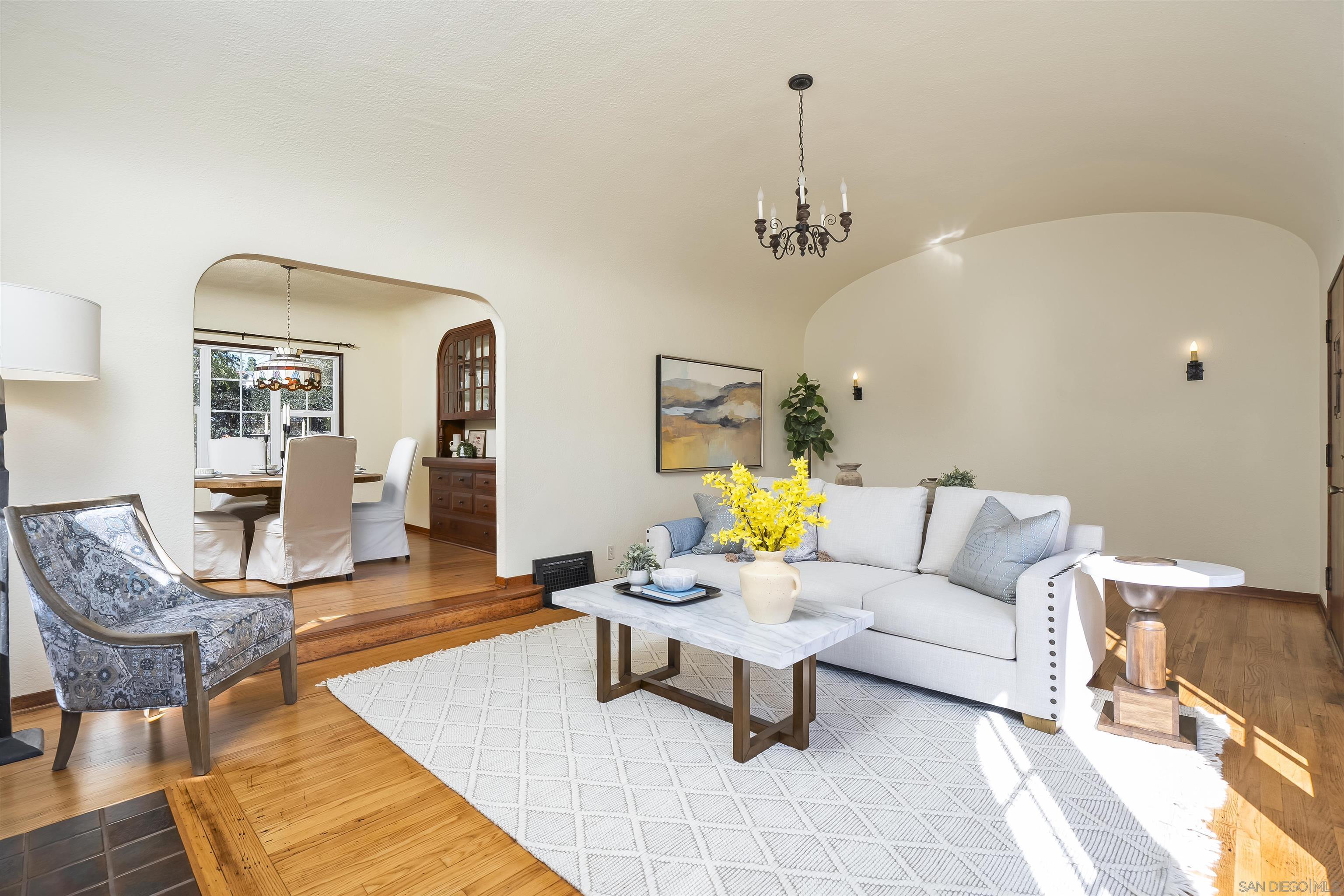 Detail Gallery Image 21 of 58 For 3714  Nimitz Blvd., San Diego,  CA 92107 - 2 Beds | 1/1 Baths