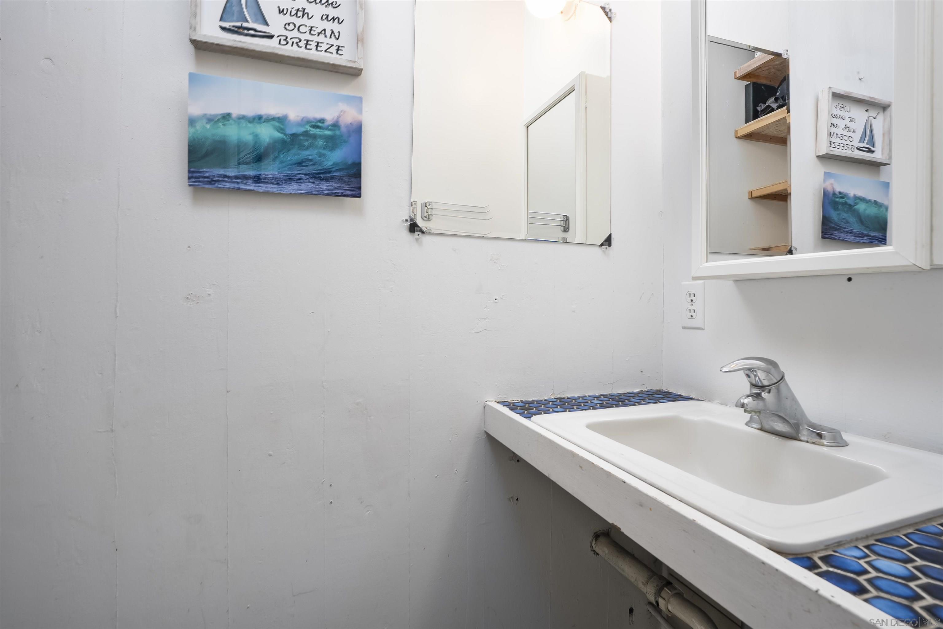 Detail Gallery Image 40 of 58 For 3714  Nimitz Blvd., San Diego,  CA 92107 - 2 Beds | 1/1 Baths