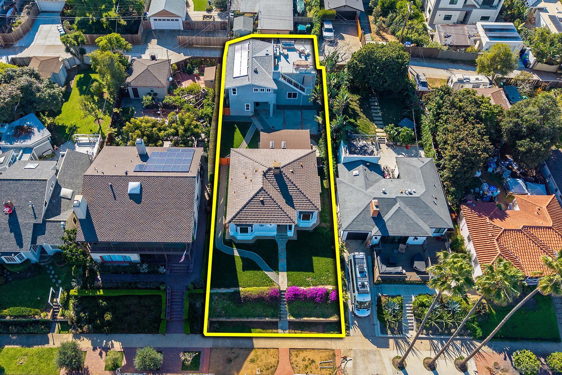 Detail Gallery Image 4 of 75 For 4445  Coronado Avenue, San Diego,  CA 92107 - 6 Beds | 2/1 Baths