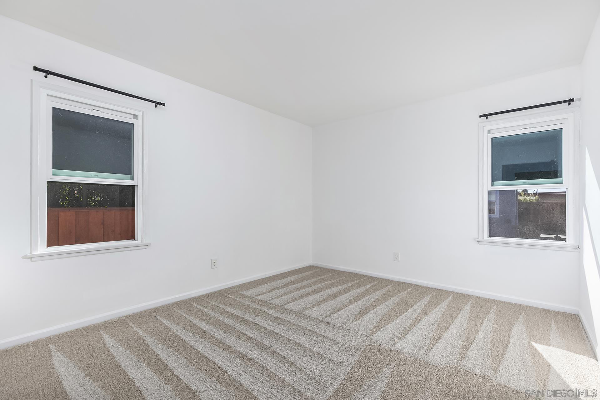 Detail Gallery Image 37 of 75 For 4445  Coronado Avenue, San Diego,  CA 92107 - 6 Beds | 2/1 Baths