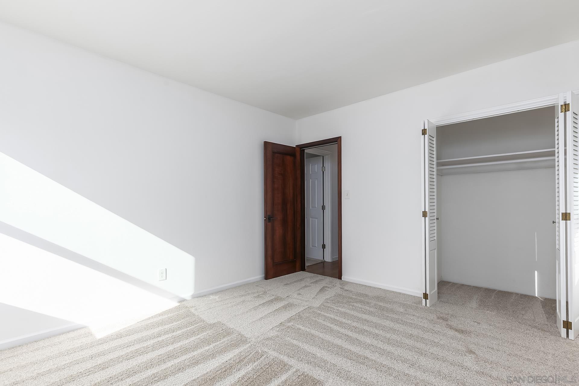 Detail Gallery Image 38 of 75 For 4445  Coronado Avenue, San Diego,  CA 92107 - 6 Beds | 2/1 Baths