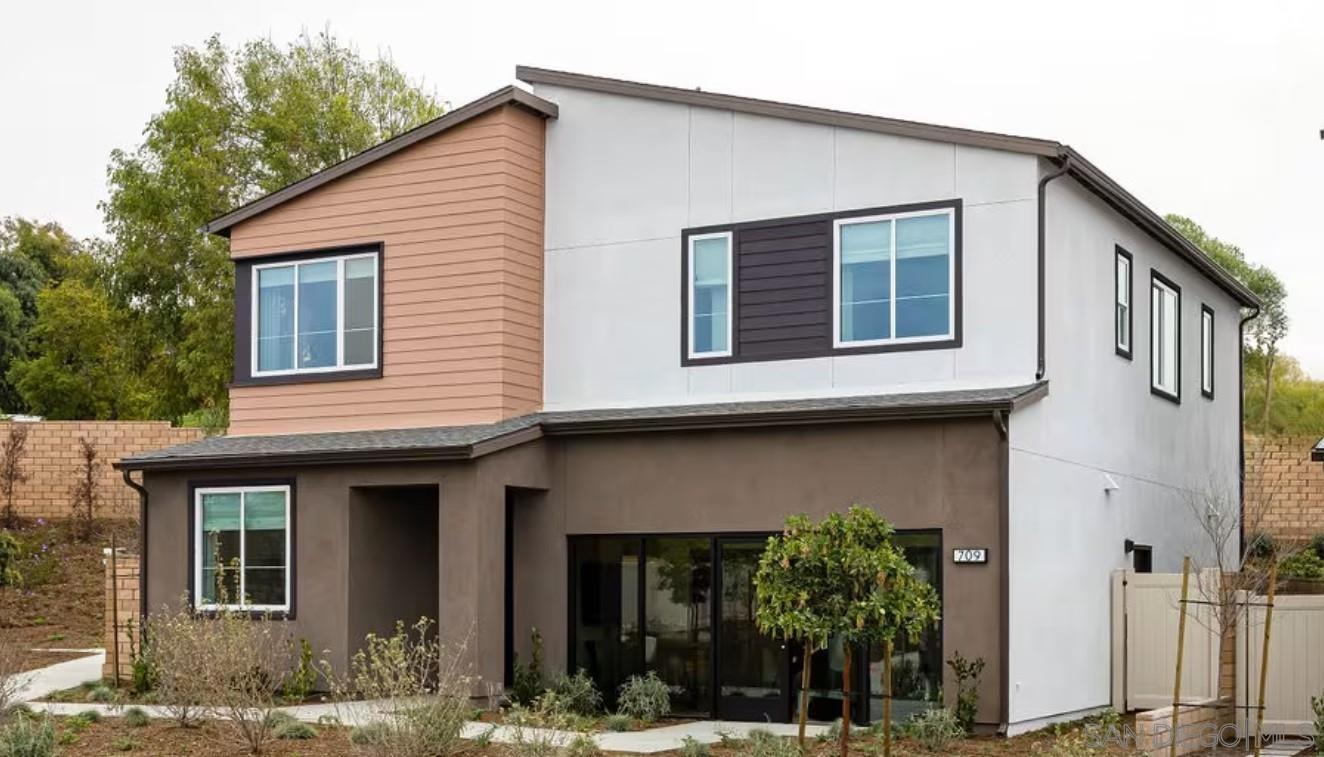 Front Image Thumbnail for SD260005000