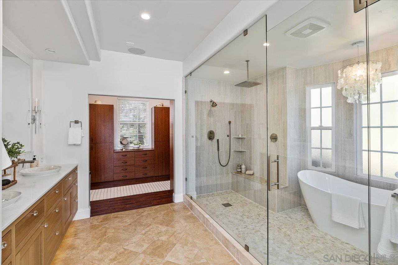 Detail Gallery Image 34 of 75 For 2814  Paseo Del Sol, Escondido,  CA 92025 - 6 Beds | 4/1 Baths