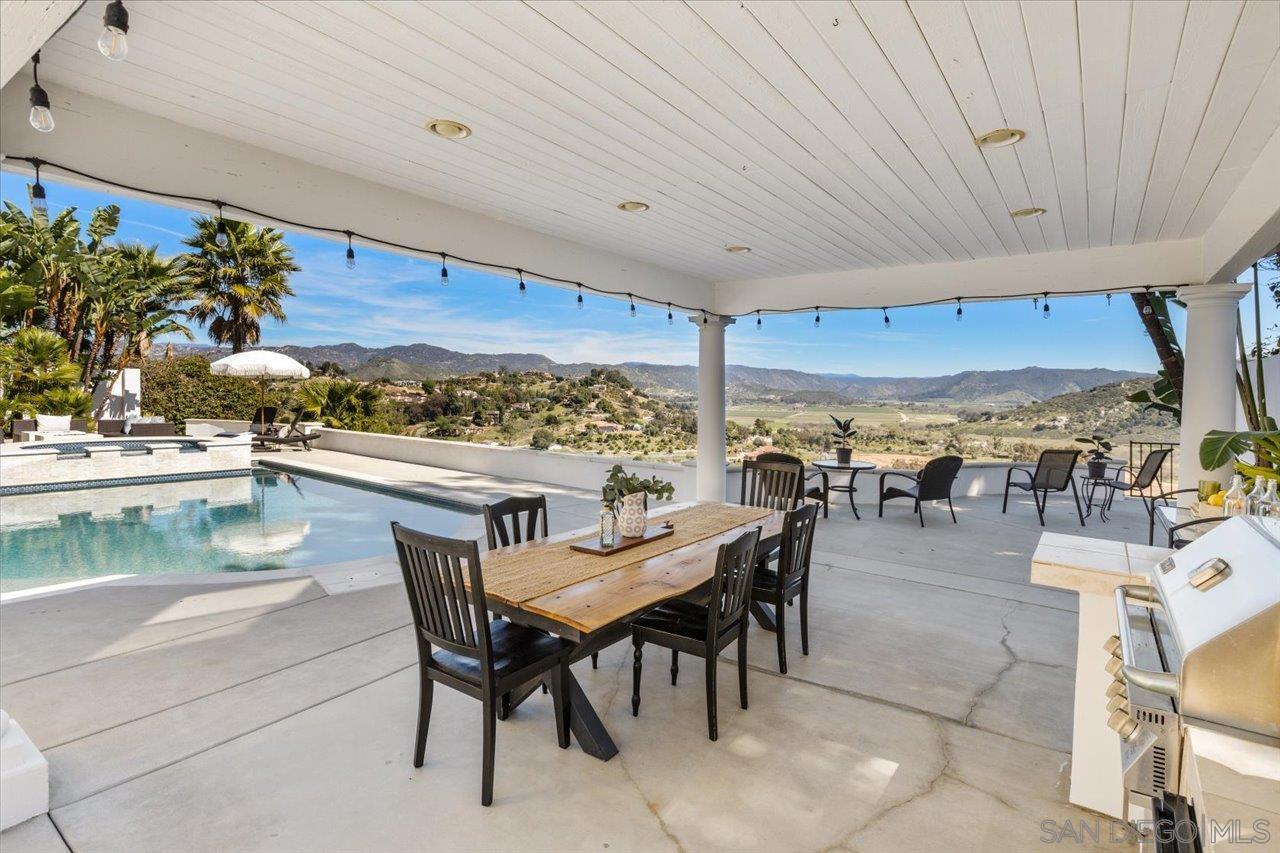 Detail Gallery Image 69 of 75 For 2814  Paseo Del Sol, Escondido,  CA 92025 - 6 Beds | 4/1 Baths