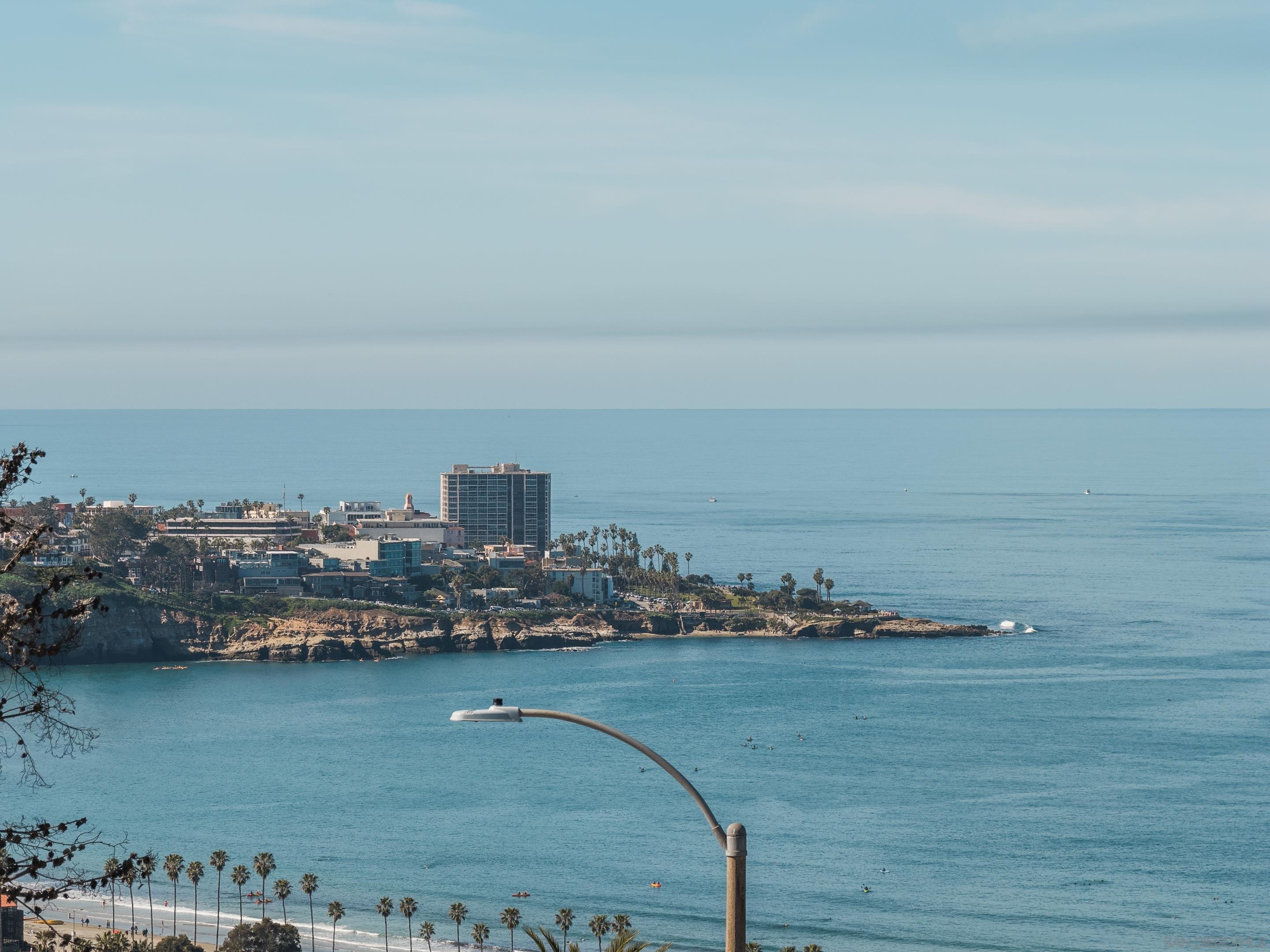 Detail Gallery Image 10 of 12 For 8504  Prestwick Dr, La Jolla,  CA 92037 - 4 Beds | 4 Baths