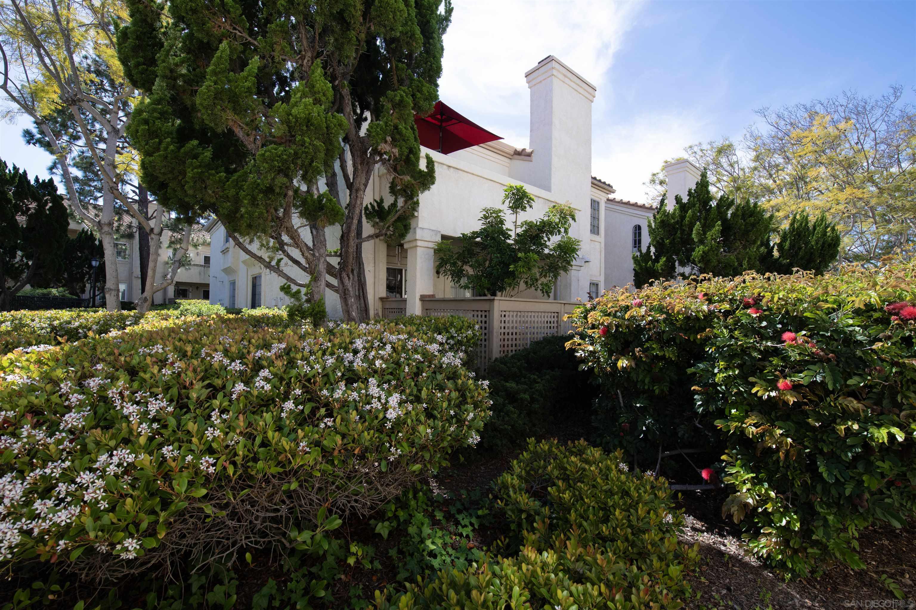 Detail Gallery Image 12 of 16 For 1050  La Tortuga Dr  #15,  Vista,  CA 92081 - 2 Beds | 1/1 Baths