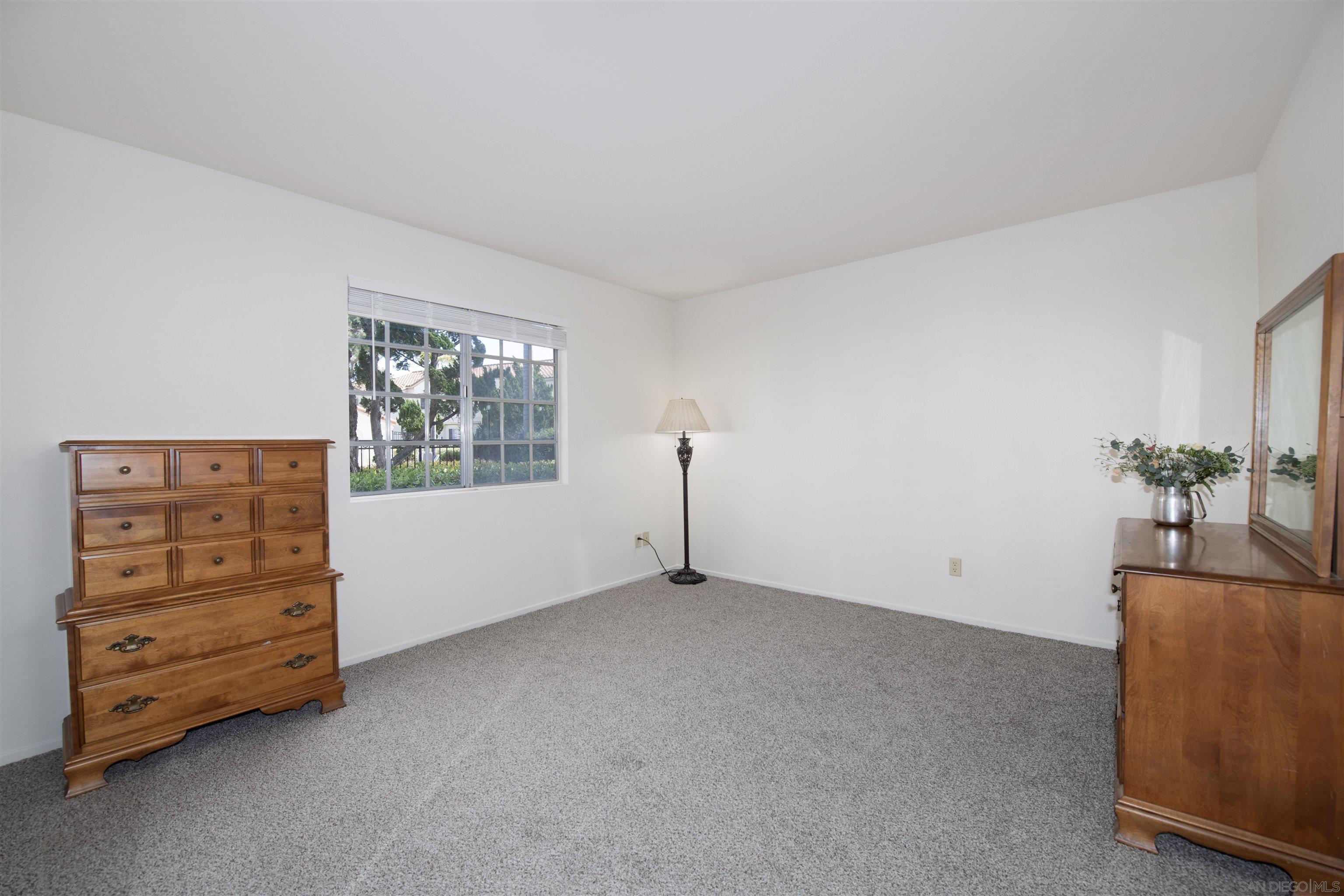 Detail Gallery Image 9 of 16 For 1050  La Tortuga Dr  #15,  Vista,  CA 92081 - 2 Beds | 1/1 Baths