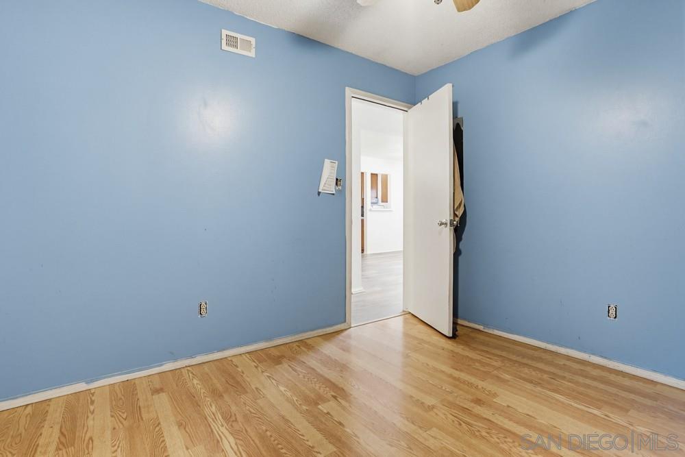 Detail Gallery Image 17 of 28 For 4534  Chateau, San Diego,  CA 92117 - 3 Beds | 2 Baths