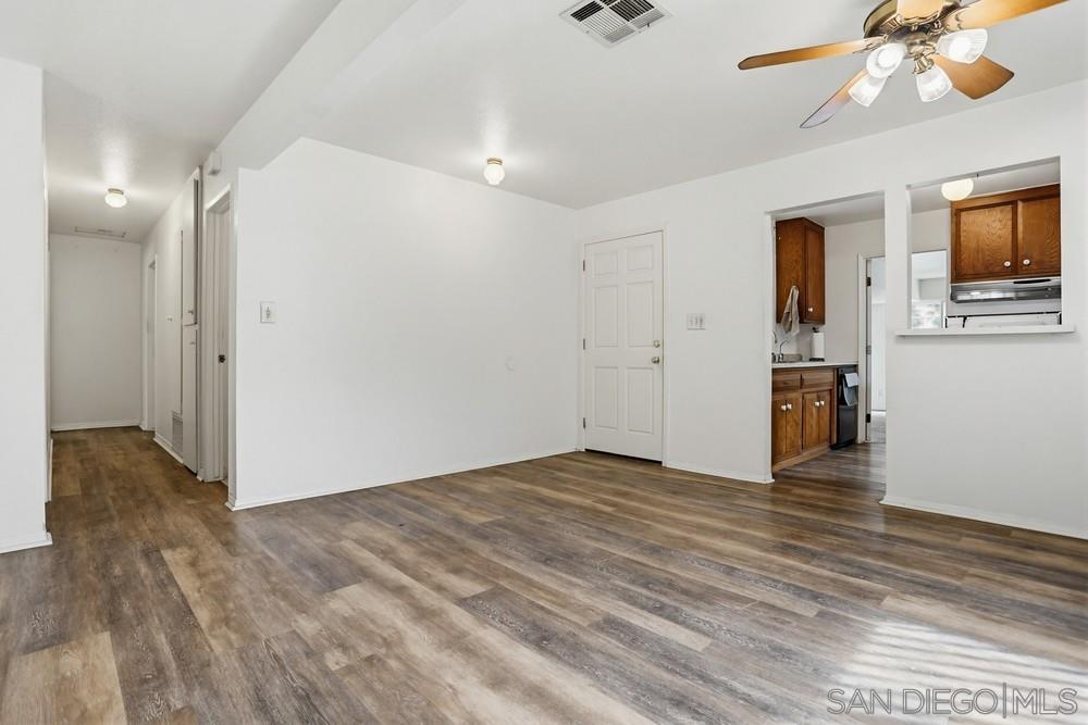 Detail Gallery Image 7 of 28 For 4534  Chateau, San Diego,  CA 92117 - 3 Beds | 2 Baths