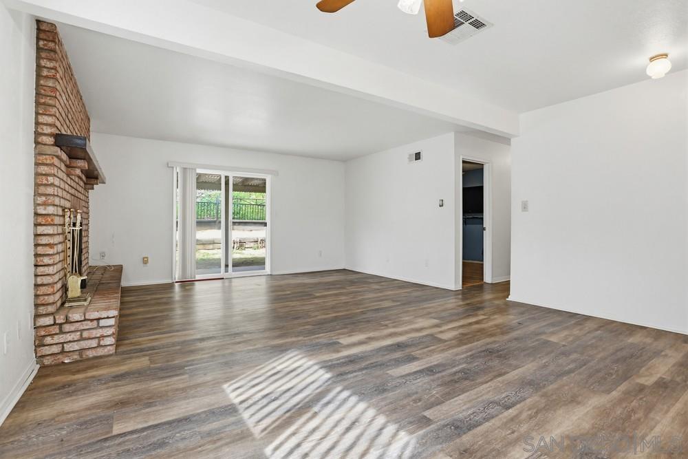 Detail Gallery Image 8 of 28 For 4534  Chateau, San Diego,  CA 92117 - 3 Beds | 2 Baths