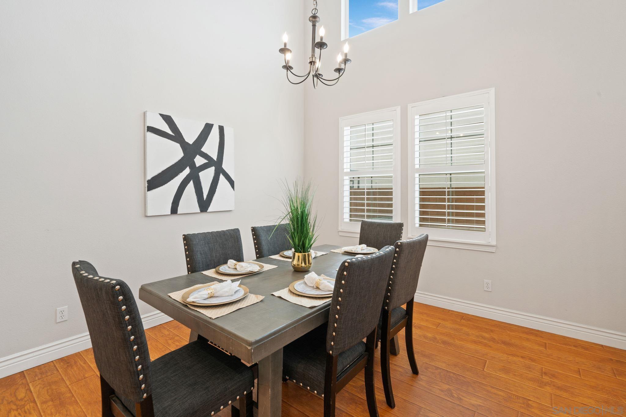 Detail Gallery Image 11 of 60 For 644  Wilmington Dr, Chula Vista,  CA 91914 - 5 Beds | 4 Baths