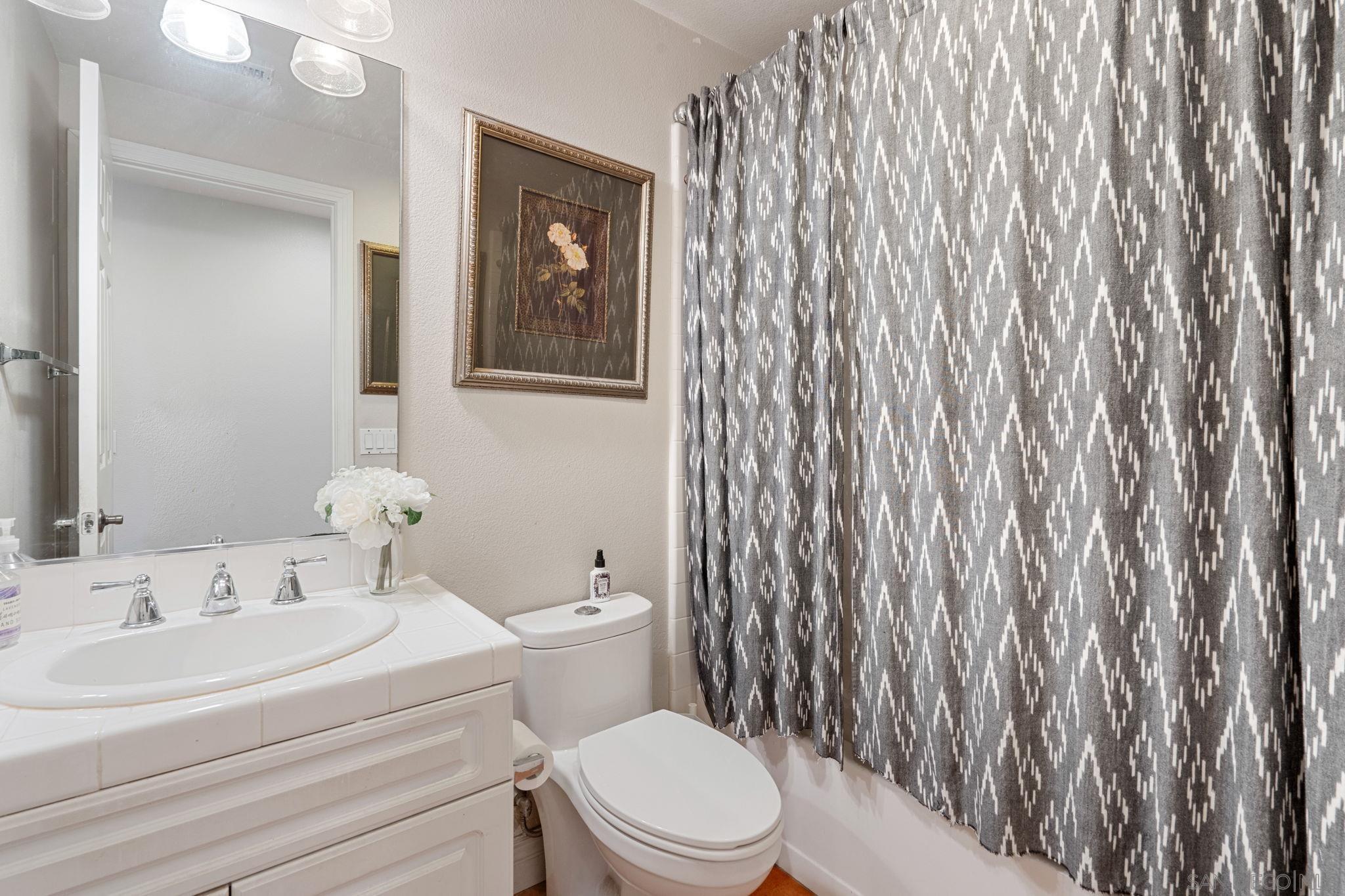 Detail Gallery Image 34 of 60 For 644  Wilmington Dr, Chula Vista,  CA 91914 - 5 Beds | 4 Baths