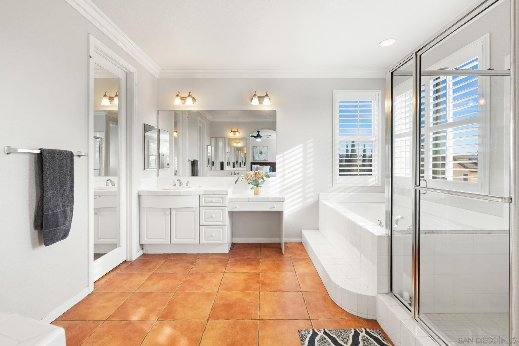 Detail Gallery Image 41 of 60 For 644  Wilmington Dr, Chula Vista,  CA 91914 - 5 Beds | 4 Baths