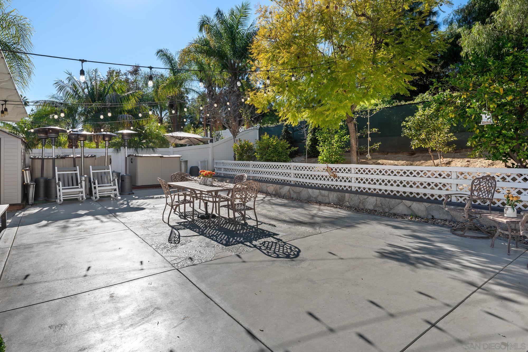 Detail Gallery Image 35 of 49 For 14192  Chicarita Creek Rd, San Diego,  CA 92128 - 4 Beds | 2/1 Baths