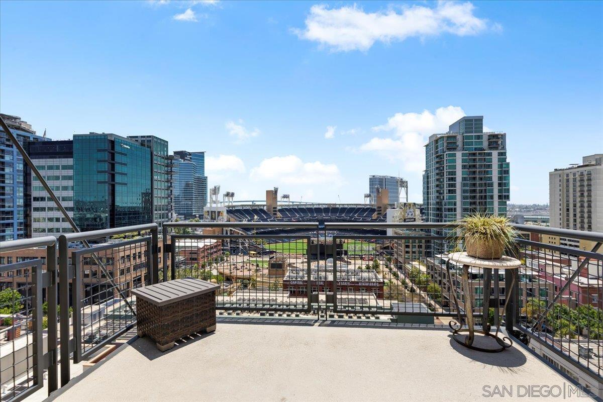 Detail Gallery Image 22 of 75 For 877  Island Ave  #1006,  San Diego,  CA 92101 - 2 Beds | 2/1 Baths