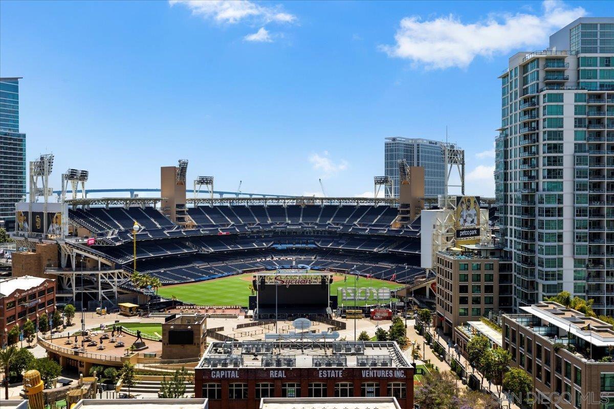 Detail Gallery Image 24 of 75 For 877  Island Ave  #1006,  San Diego,  CA 92101 - 2 Beds | 2/1 Baths