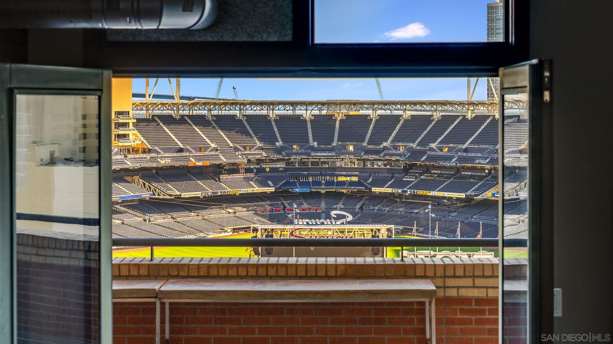 Detail Gallery Image 25 of 75 For 877  Island Ave  #1006,  San Diego,  CA 92101 - 2 Beds | 2/1 Baths