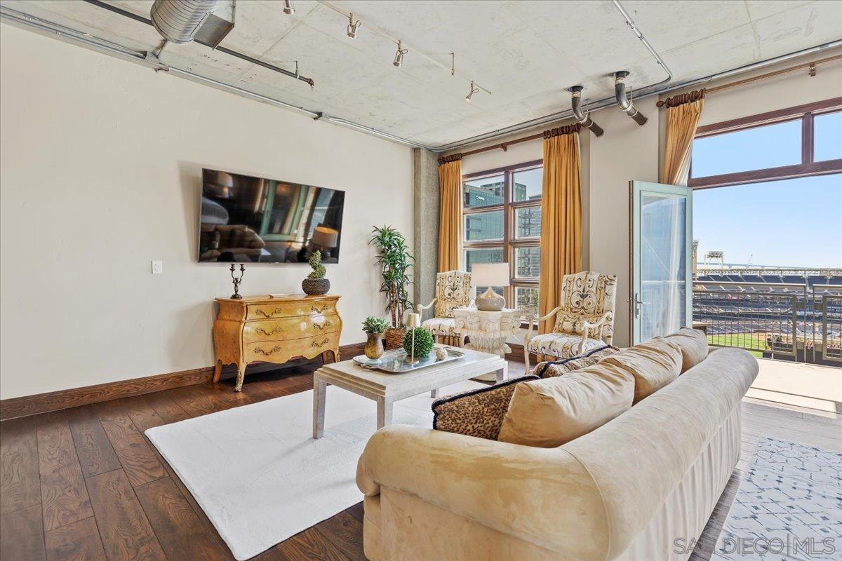 Detail Gallery Image 38 of 75 For 877  Island Ave  #1006,  San Diego,  CA 92101 - 2 Beds | 2/1 Baths