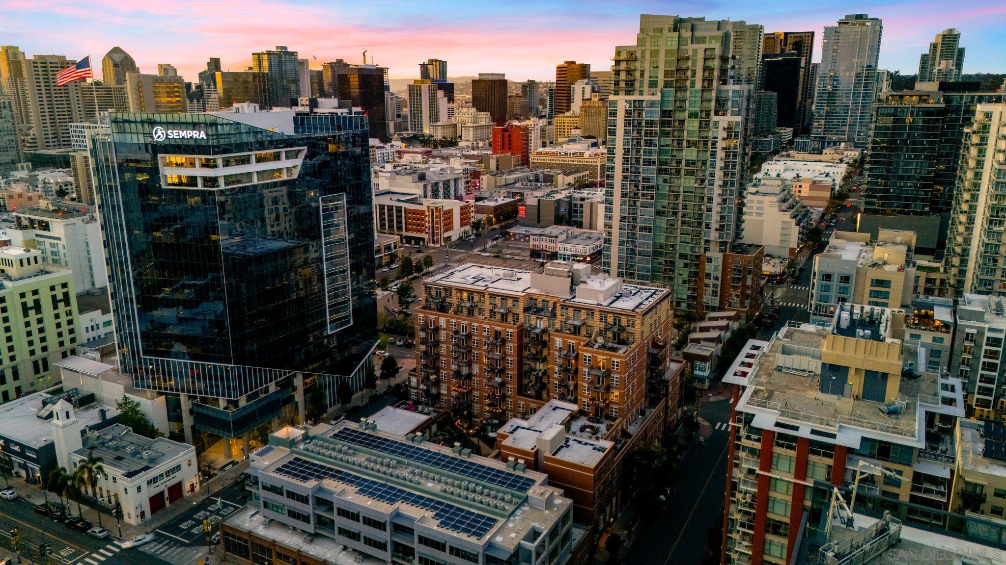 Detail Gallery Image 71 of 75 For 877  Island Ave  #1006,  San Diego,  CA 92101 - 2 Beds | 2/1 Baths